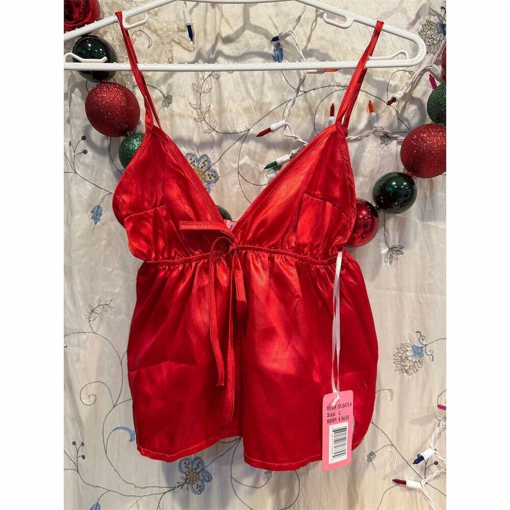Love to sleep  Women's Red Satin Cami and Shorts Pajama  L